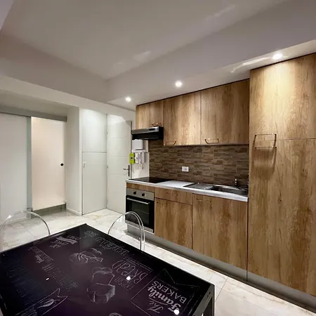 Monte Carlo Border One Bedroom Beausoleil