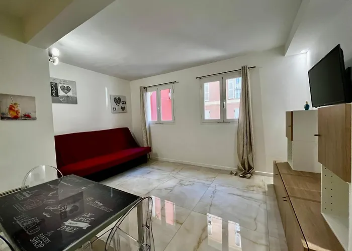 Monte Carlo Border One Bedroom 아파트